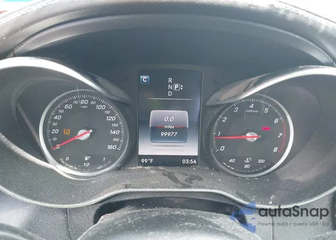 2015 Mercedes-Benz C 300 4Matic/Luxury 4Matic/Sport 4Matic z USA, uszkodzony, nr VIN 55SWF4KB9FU063928